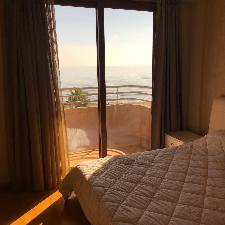 Sea View Central Apt Ithaki Lárnaka Kültér fotó