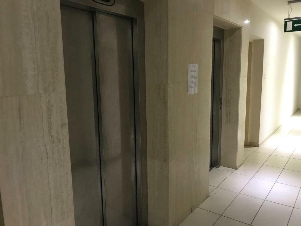 Sea View Central Apt Ithaki Lárnaka Kültér fotó
